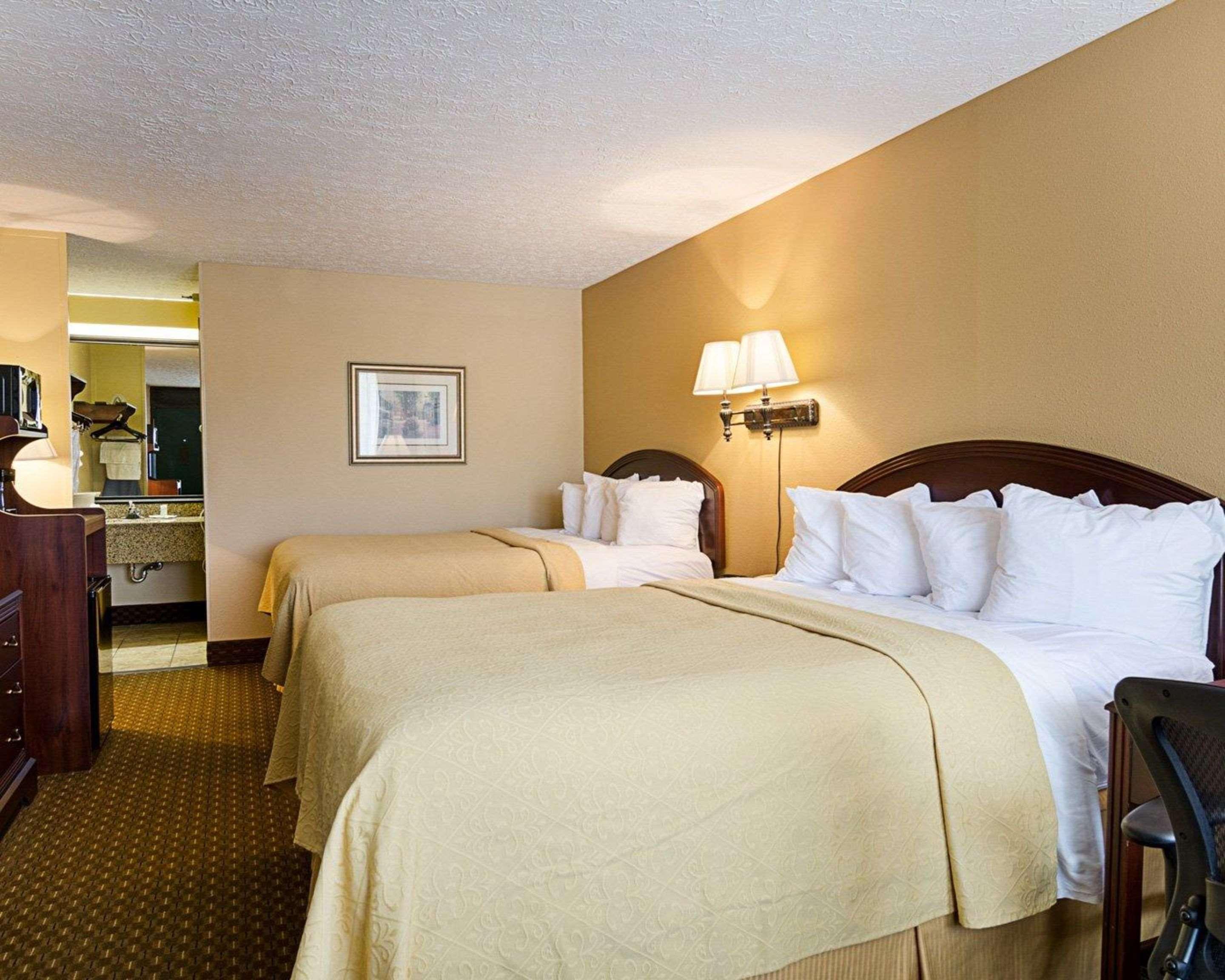 Quality Inn Lewisburg Bagian luar foto