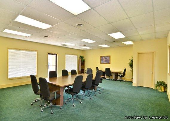 Quality Inn Lewisburg Bisnis foto