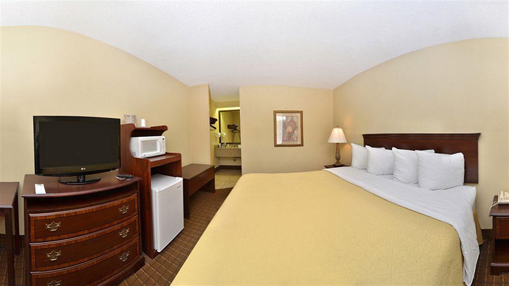 Quality Inn Lewisburg Bagian luar foto
